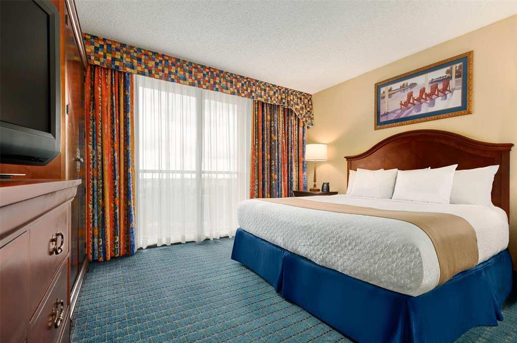 Embassy Suites By Hilton Orlando International Drive Convention Center Williamsburg Номер фото