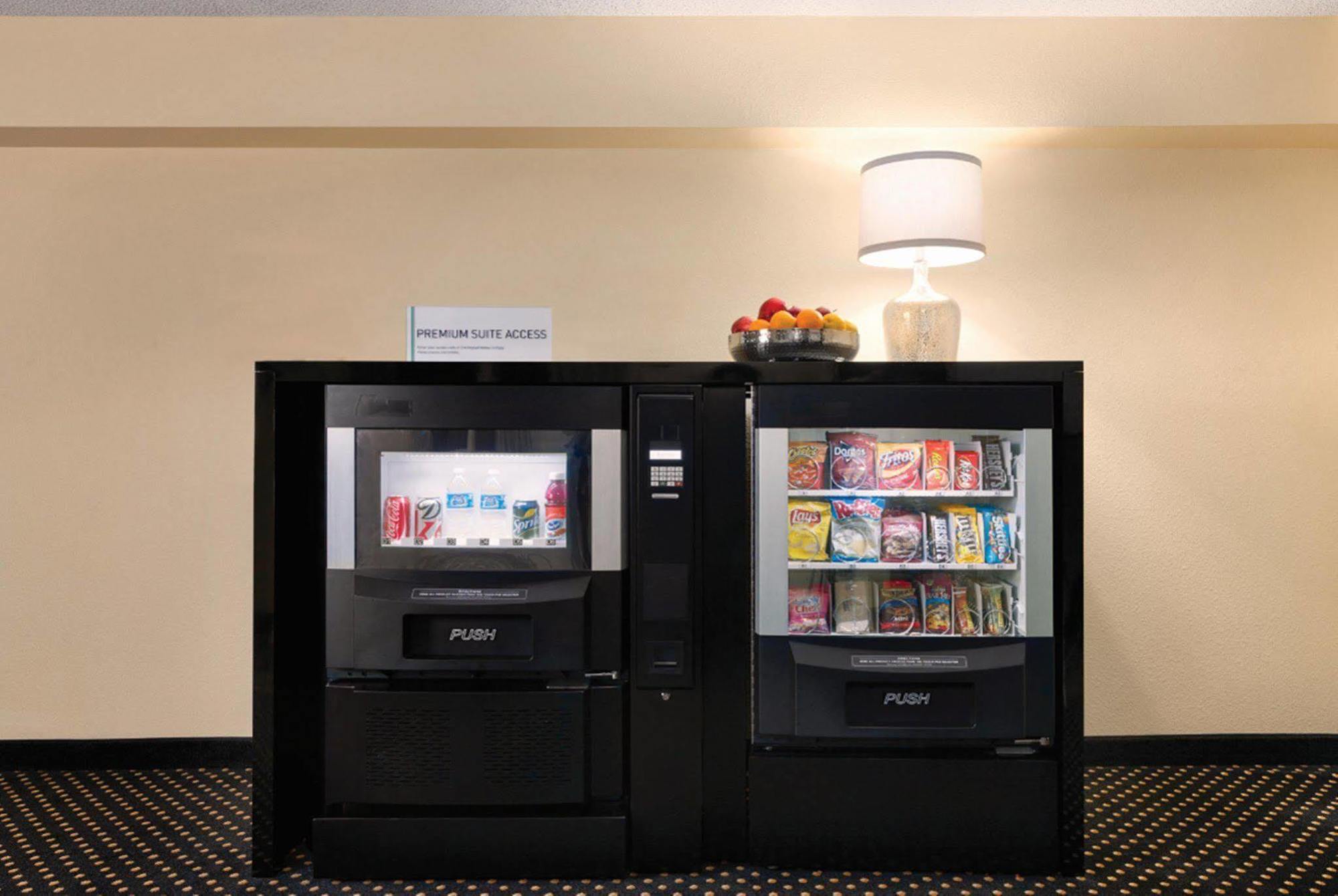 Embassy Suites By Hilton Orlando International Drive Convention Center Williamsburg Экстерьер фото